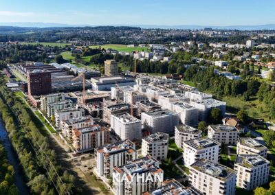 Vue sur le quartier de Marly et sur la riviere et la foret